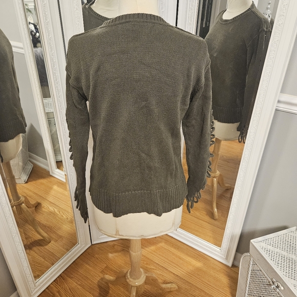 Vince Camuto Olive Long Sleeve Knit Sweater with Cutouts Size M - Picture 3 of 5